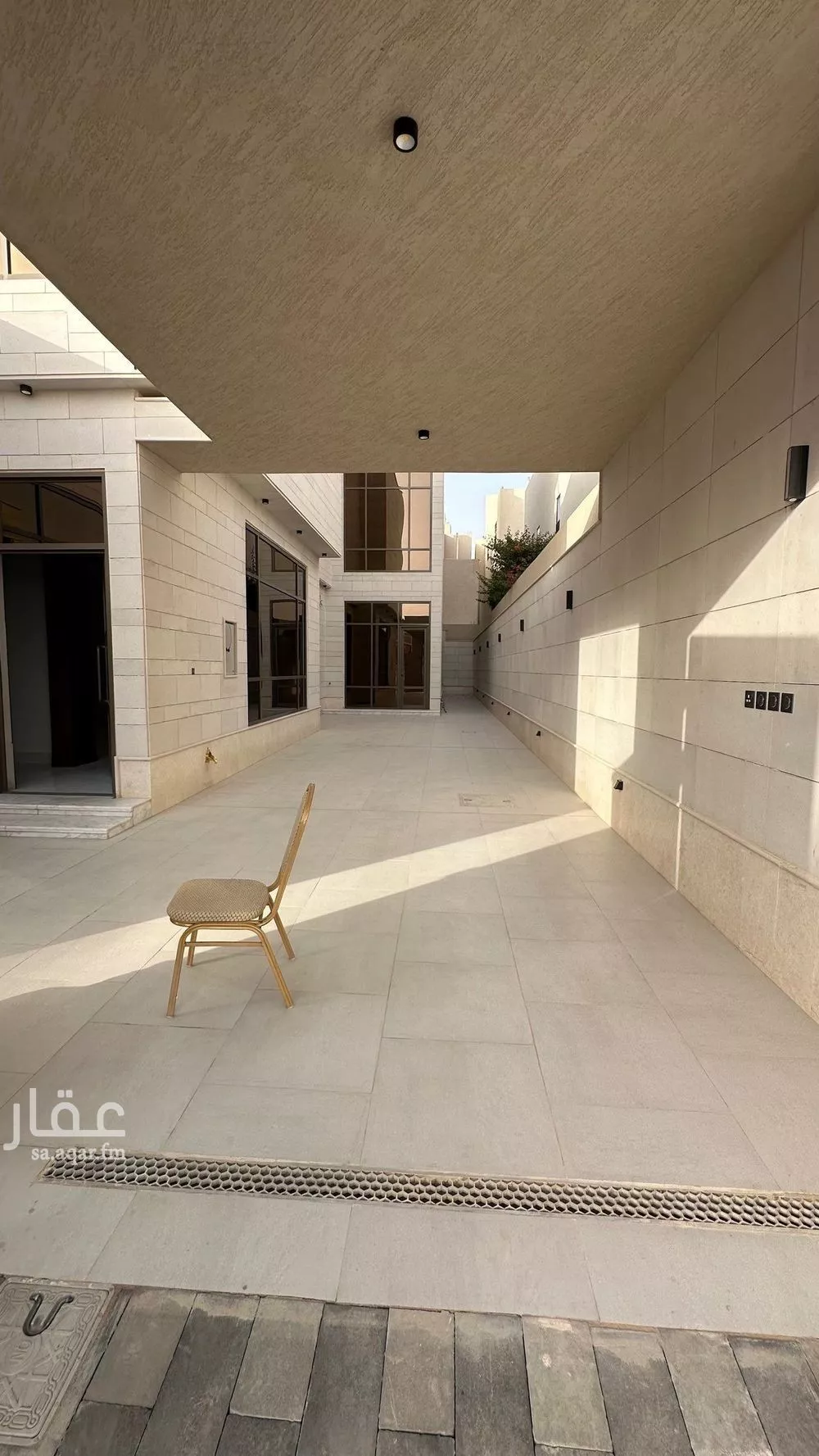 فيلا 6 غرف في المهدية 5