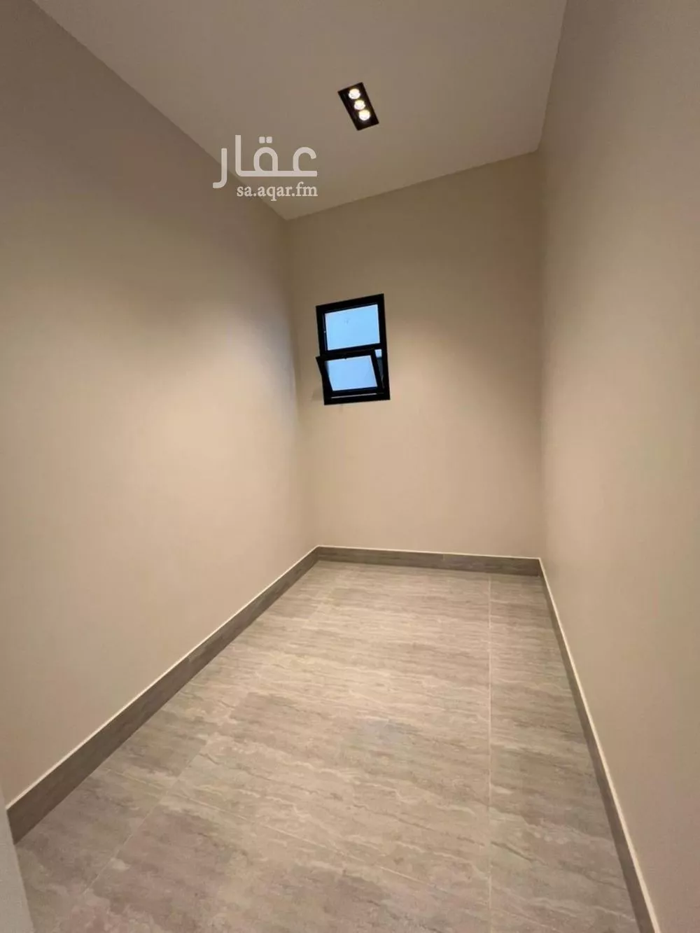 5 bedroom villa in Al Rimal 8