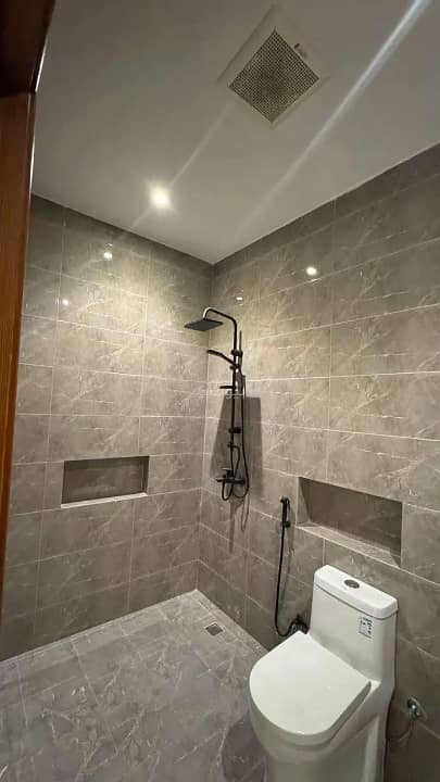 5 bedroom apartment in Al Sawari, Jeddah 13