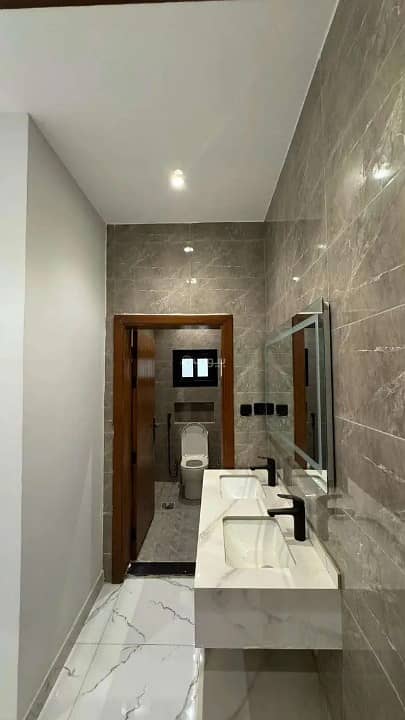 5 bedroom apartment in Al Sawari, Jeddah 14