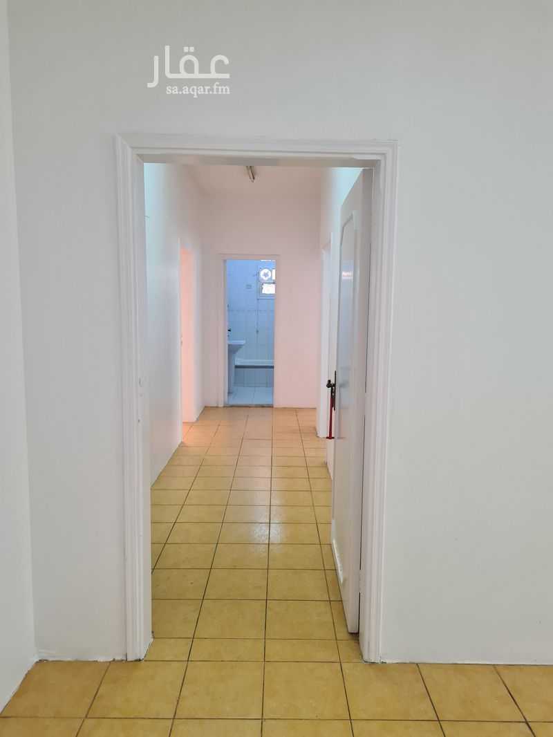 4 bedroom apartment in Al Mursalat, Riyadh 7