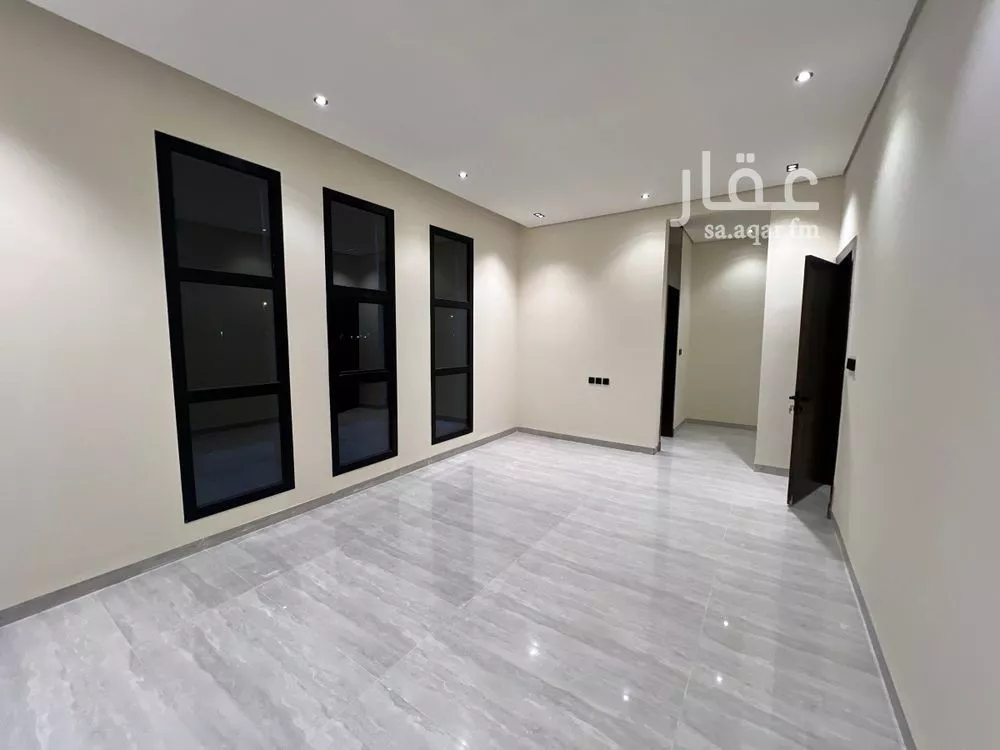 3 bedroom villa in Al Maizilah 14