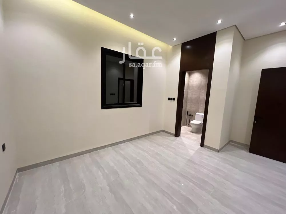 3 bedroom villa in Al Maizilah 16