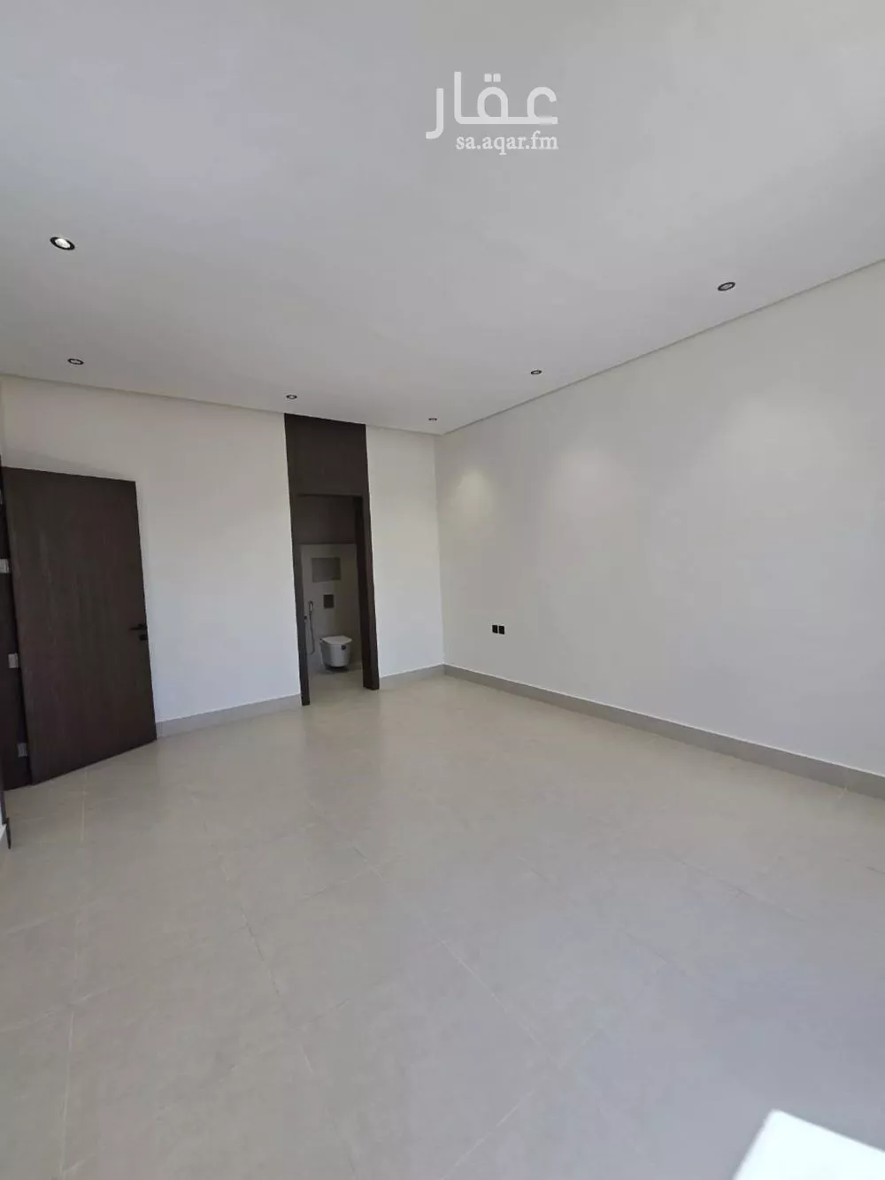 4 bedroom villa in Al Yarmouk 5