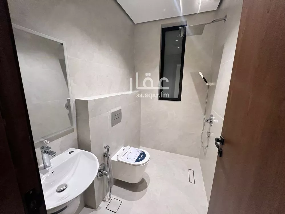 فيلا 4 غرف في الجنادرية 14