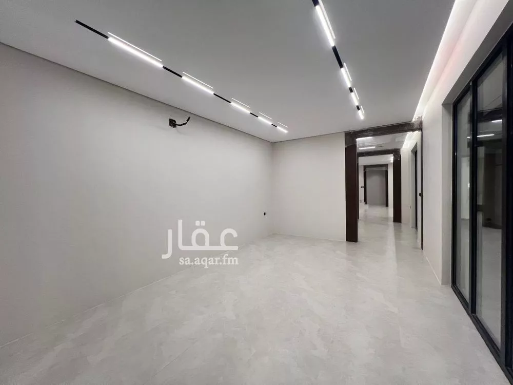 فيلا 4 غرف في الجنادرية 7