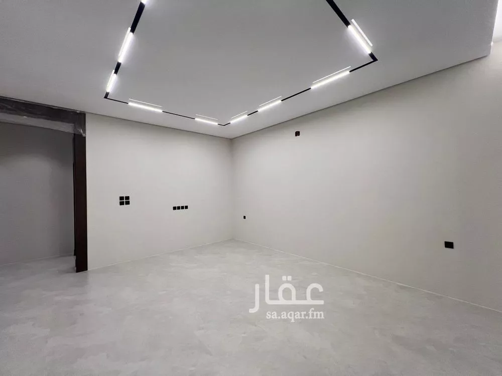 فيلا 4 غرف في الجنادرية 10