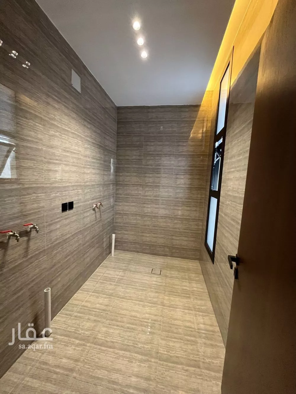 فيلا 6 غرف في المهدية 17