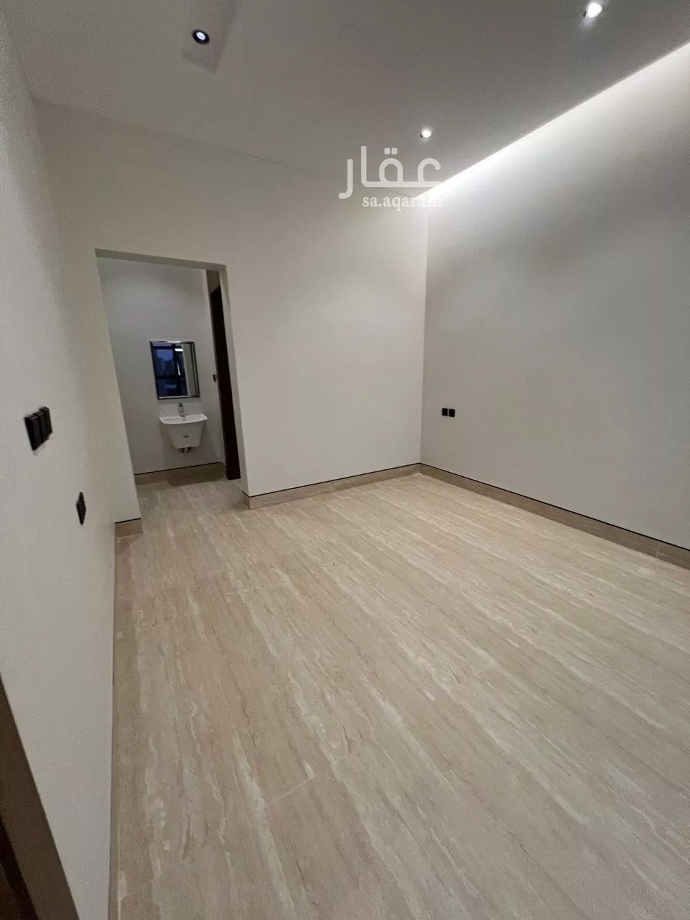 6 bedroom villa in Al Mahdiyyah 17