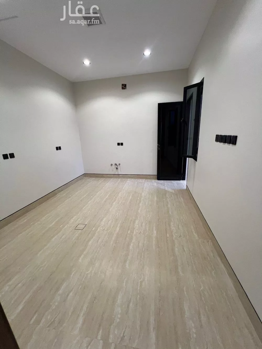 6 bedroom villa in Al Mahdiyyah 18