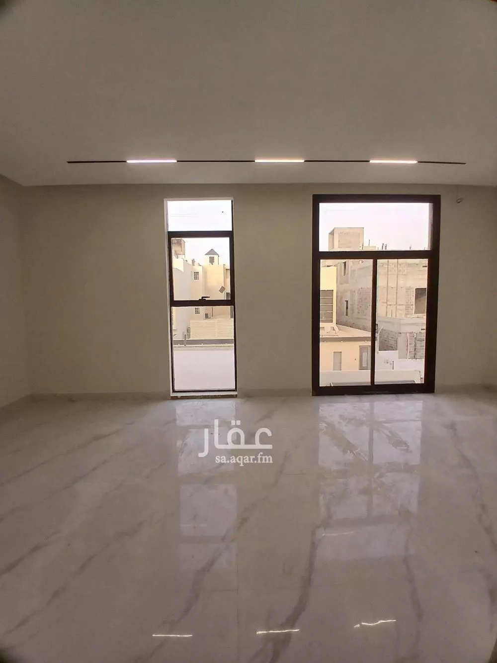 7 bedroom duplex in Dhahrat Namar 15