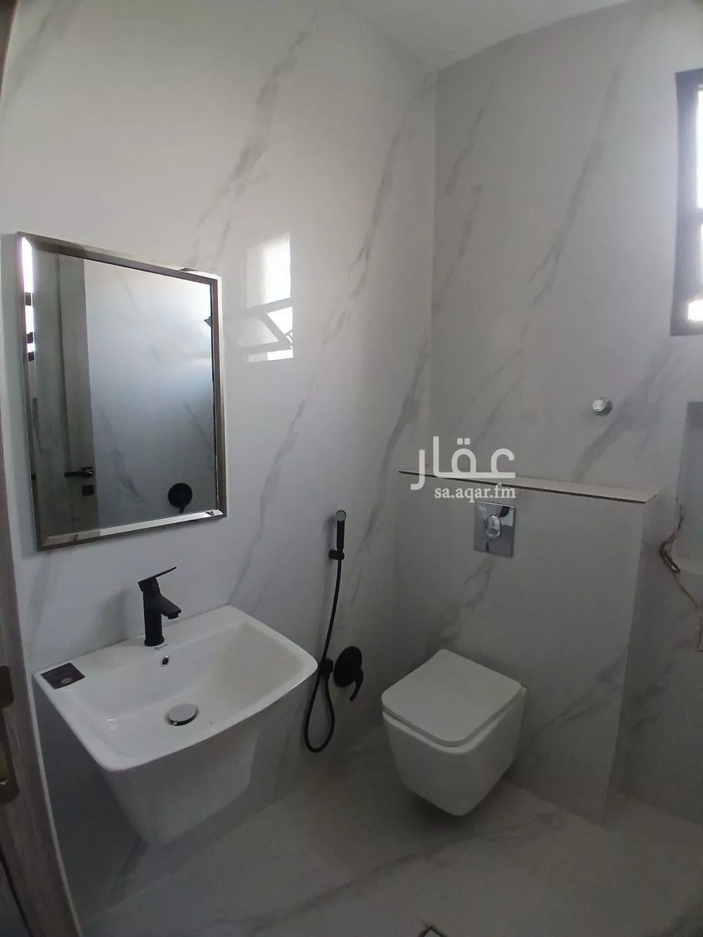 7 bedroom duplex in Dhahrat Namar 18