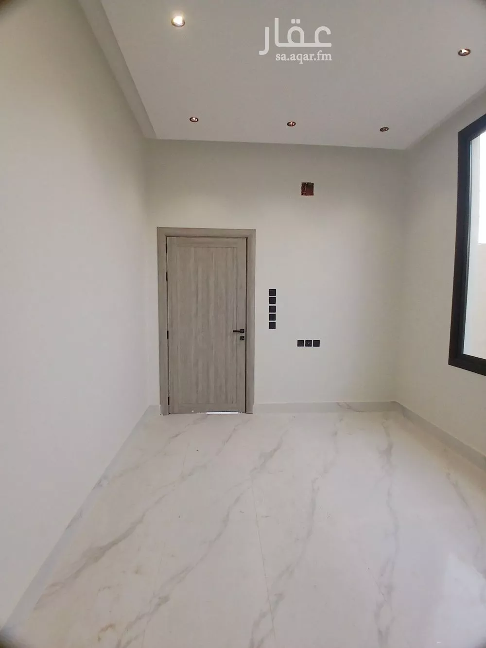 7 bedroom duplex in Dhahrat Namar 22