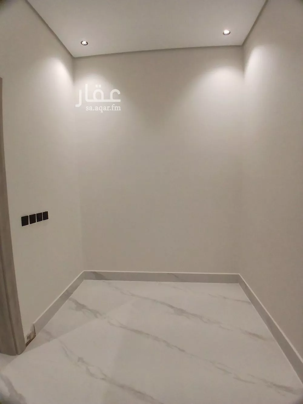 7 bedroom duplex in Dhahrat Namar 23