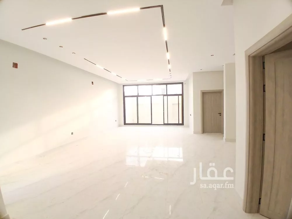 7 bedroom duplex in Dhahrat Namar 4