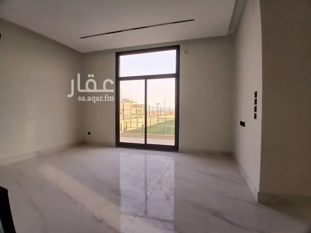 7 bedroom duplex in Dhahrat Namar 7