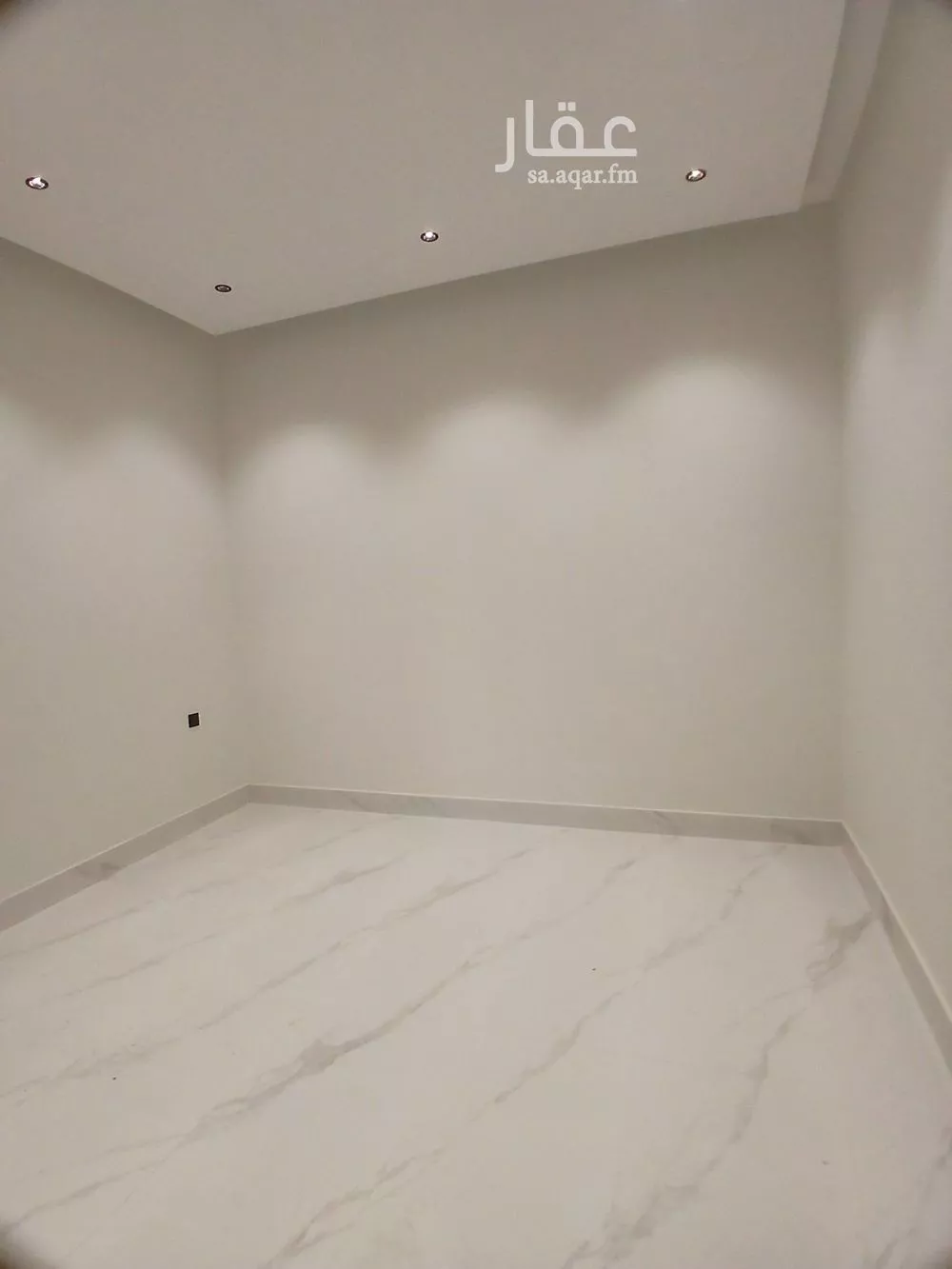 7 bedroom duplex in Dhahrat Namar 9