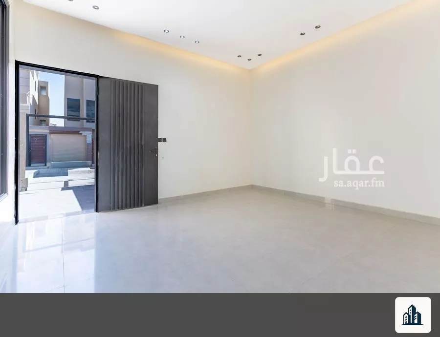 4 bedroom villa in Al Rimal, Riyadh 4
