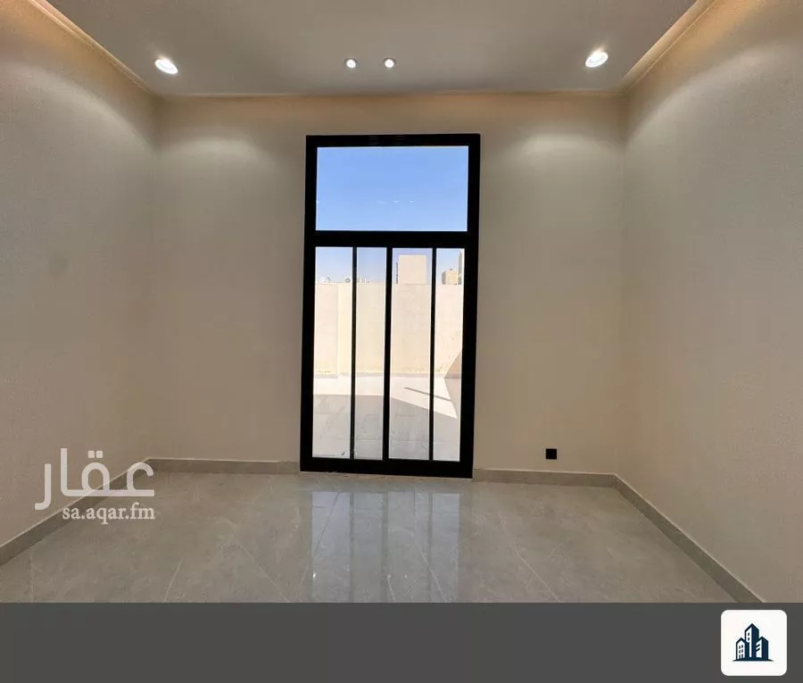 شقة 6 غرف في الجنادرية 31