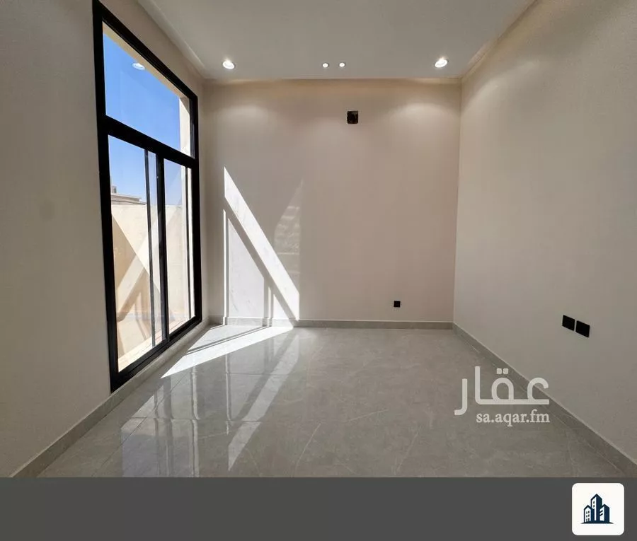 شقة 6 غرف في الجنادرية 42