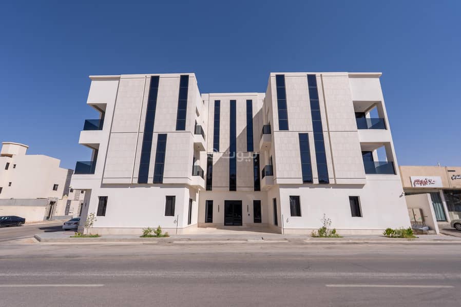 4 bedroom apartment in Al Mahdiyyah, Riyadh 3