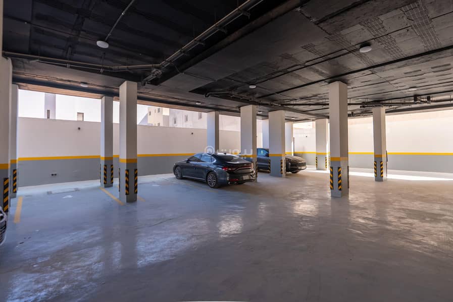 4 bedroom apartment in Al Mahdiyyah, Riyadh 24
