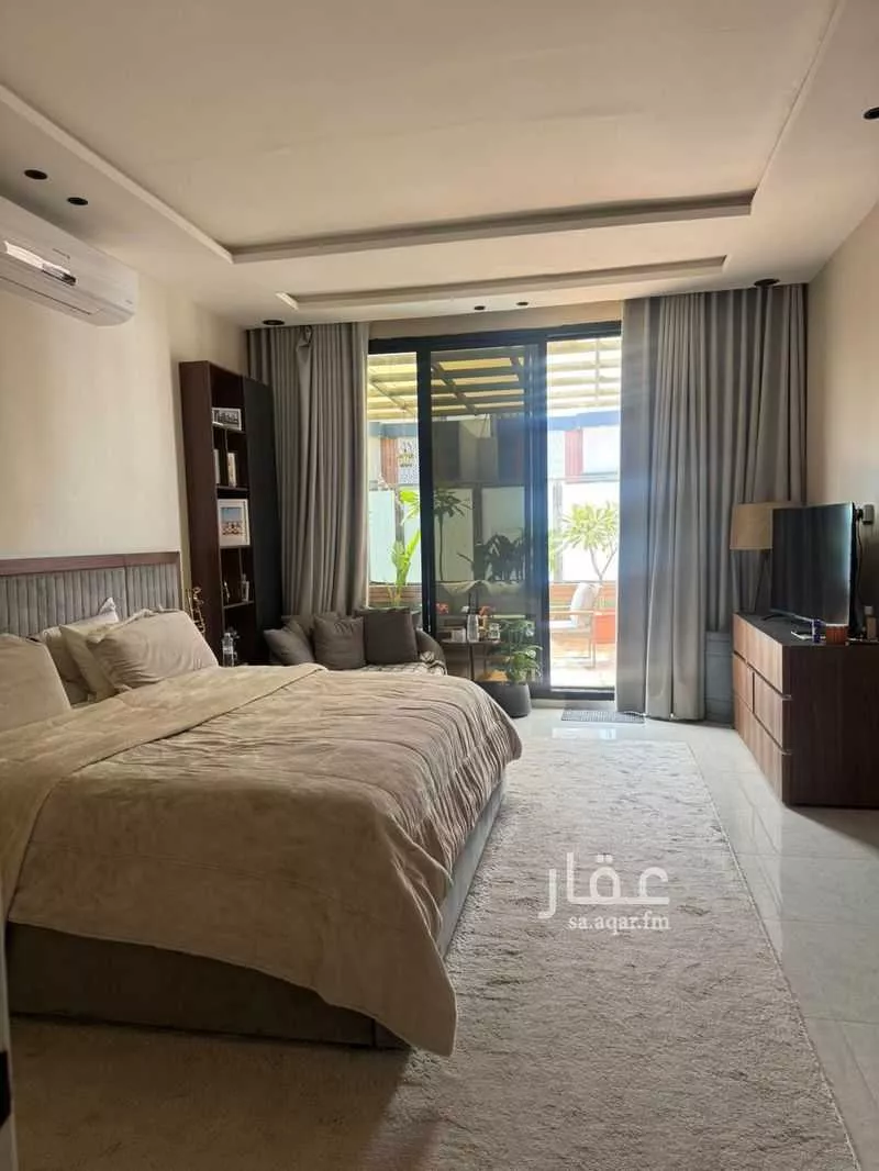 8 bedroom villa in Al Rimal 12