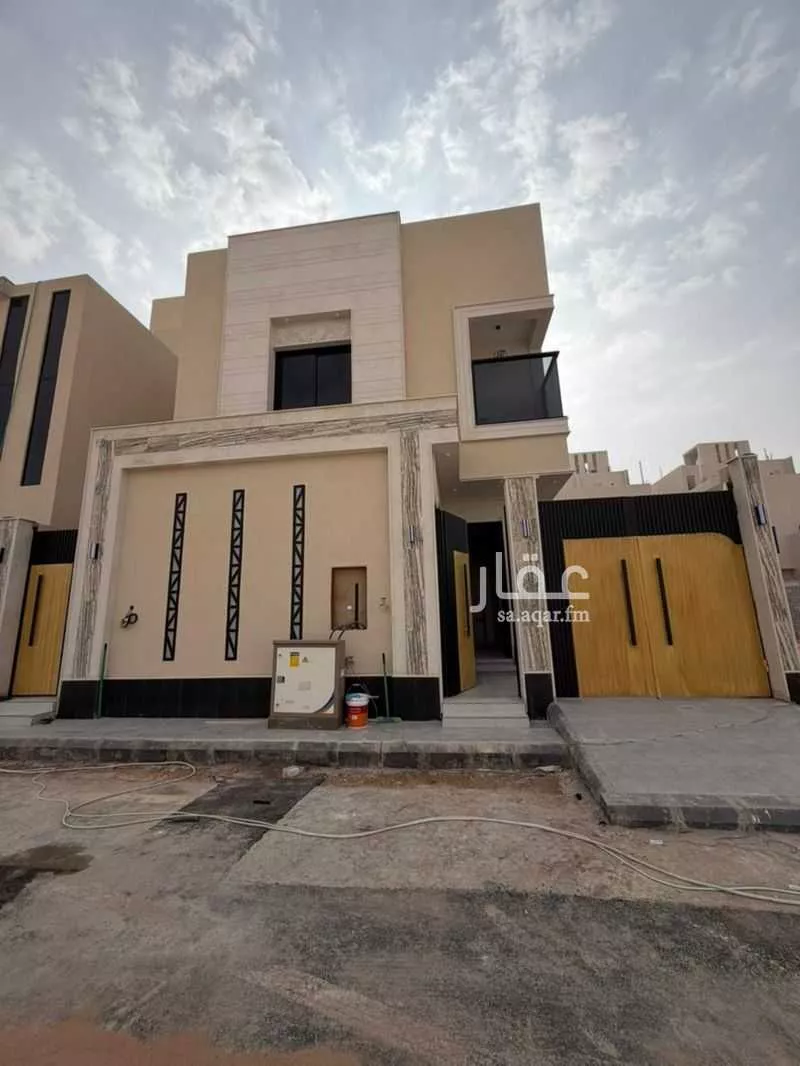 5 bedroom villa in Al Rimal 11