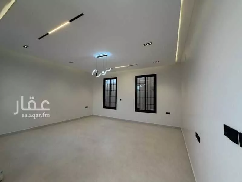 5 bedroom villa in Al Rimal 3