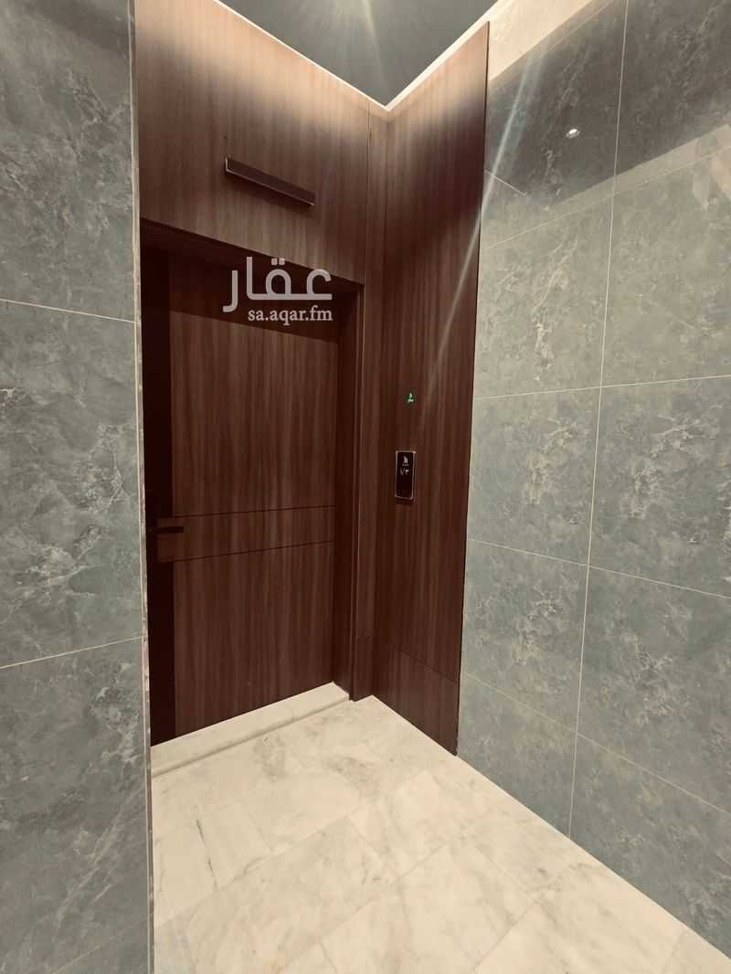 2 bedroom apartment in Al Hamra, Jeddah 5