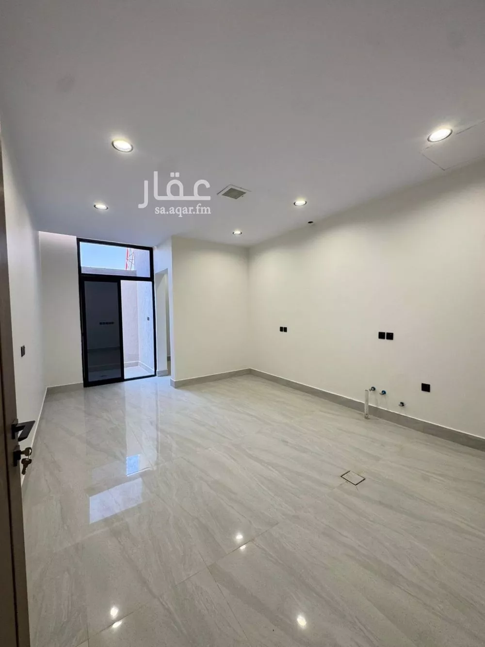 4 bedroom villa in Ash Sharq 14