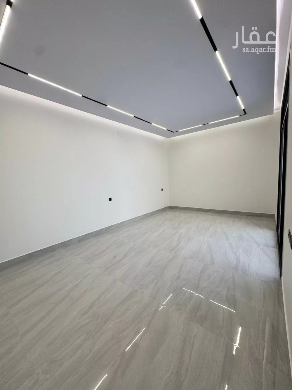 4 bedroom villa in Ash Sharq 8