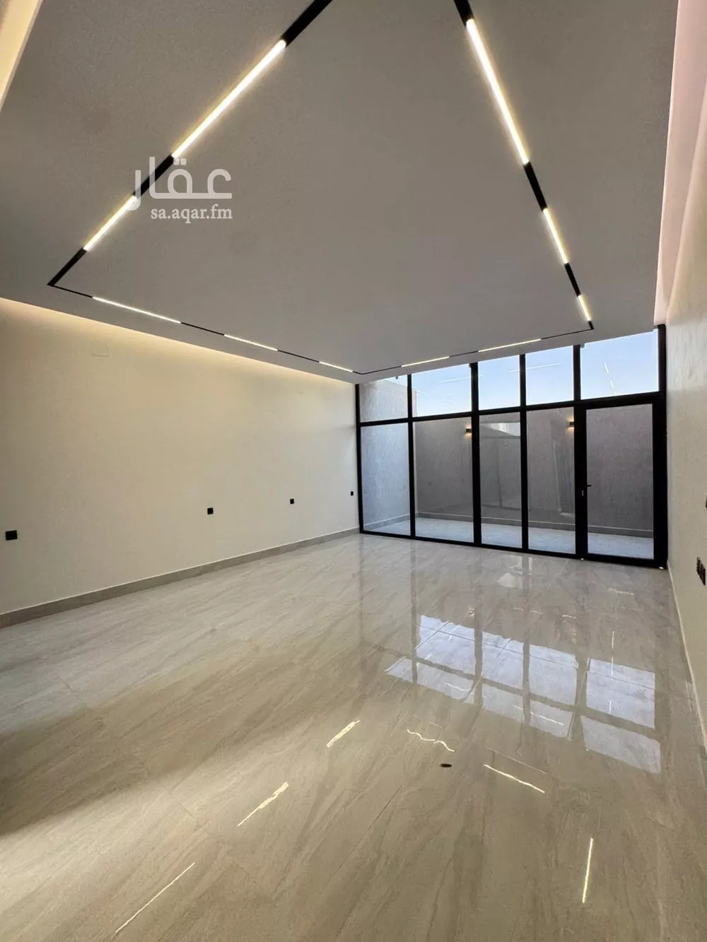 4 bedroom villa in Ash Sharq 10