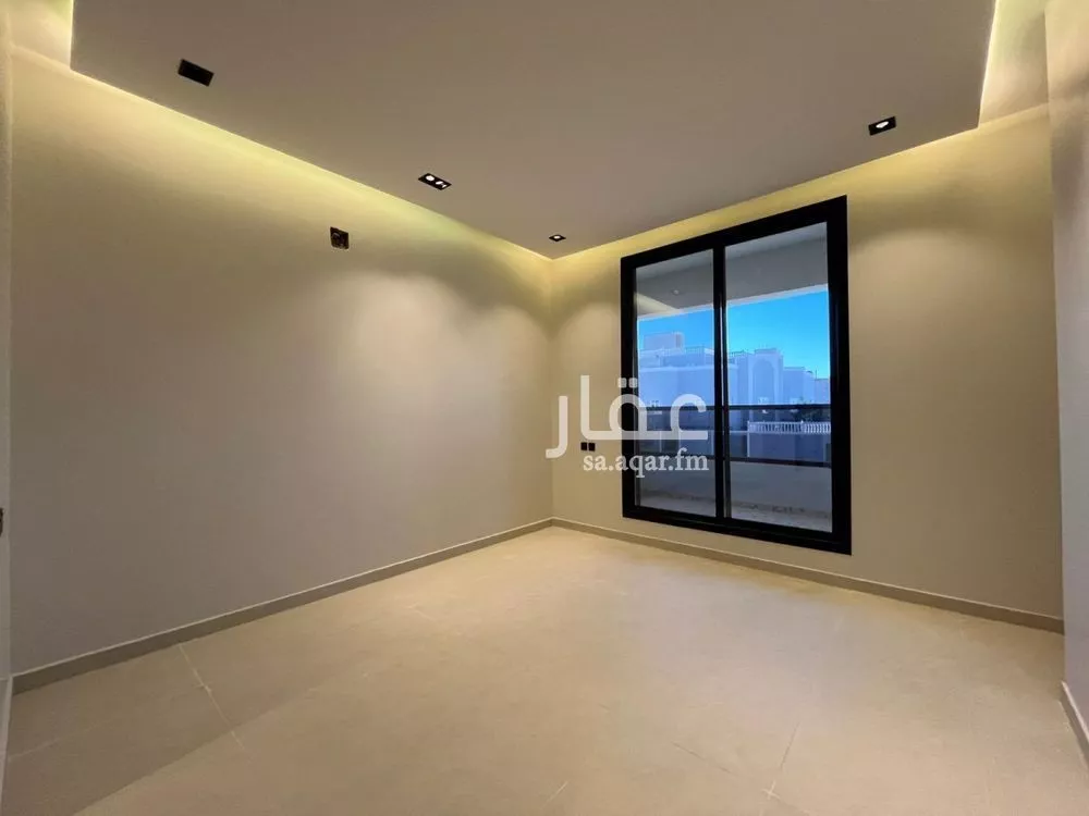 4 bedroom villa in Al Mahdiyyah 12