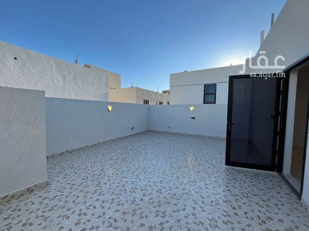 4 bedroom villa in Al Mahdiyyah 23
