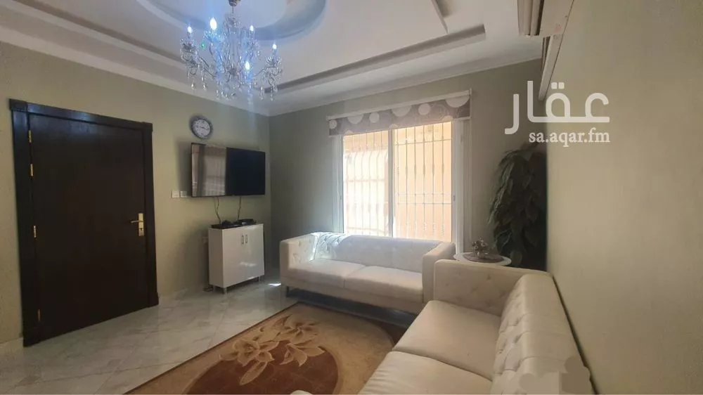 شقة 14 غرف في عكاظ 5