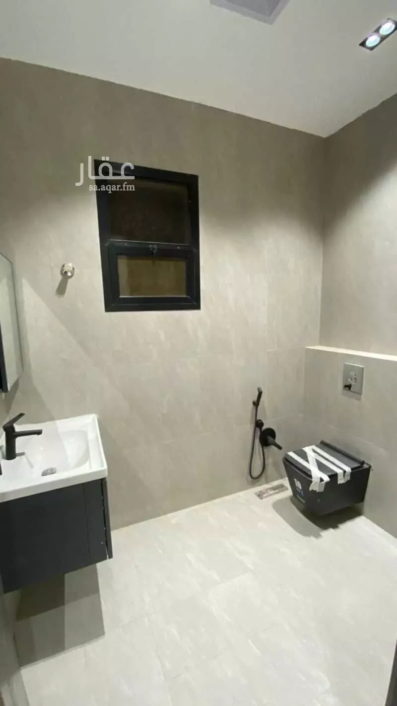 4 bedroom villa in Al Rimal 6