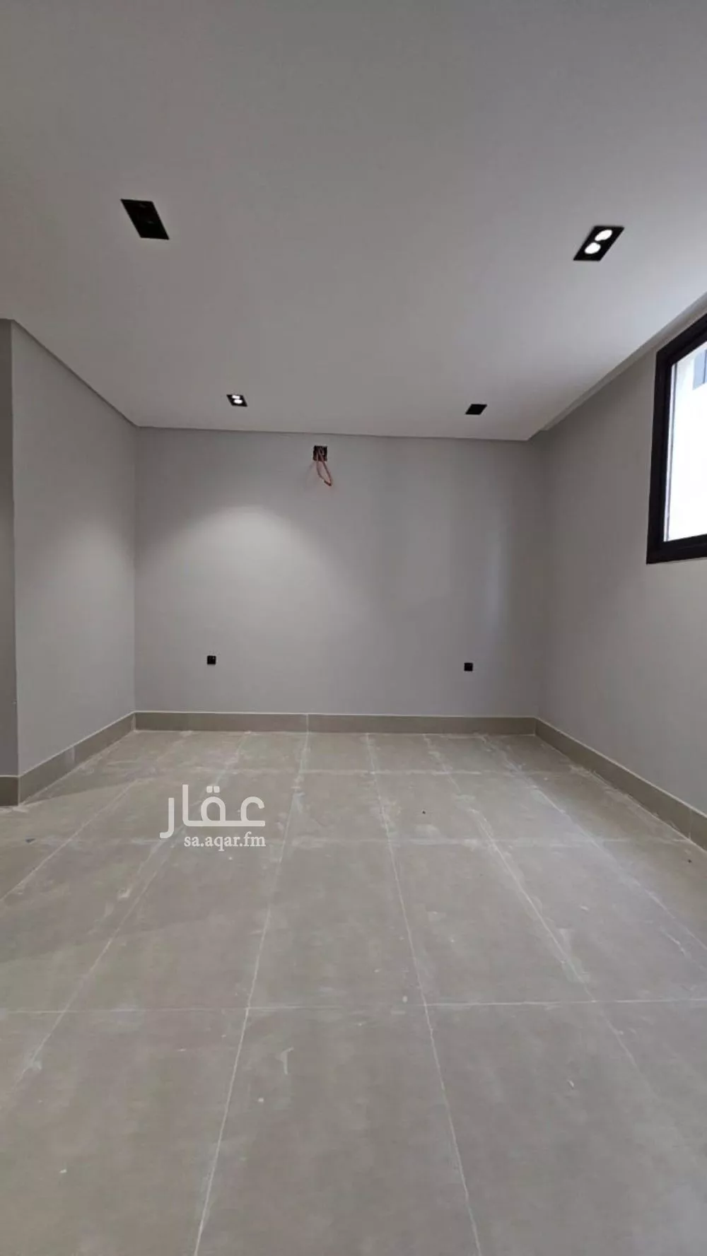 فيلا 5 غرف في عكاظ 12