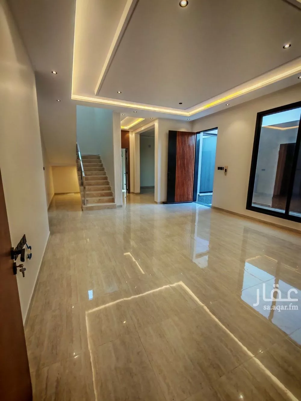 5 bedroom villa in Al Rimal 3