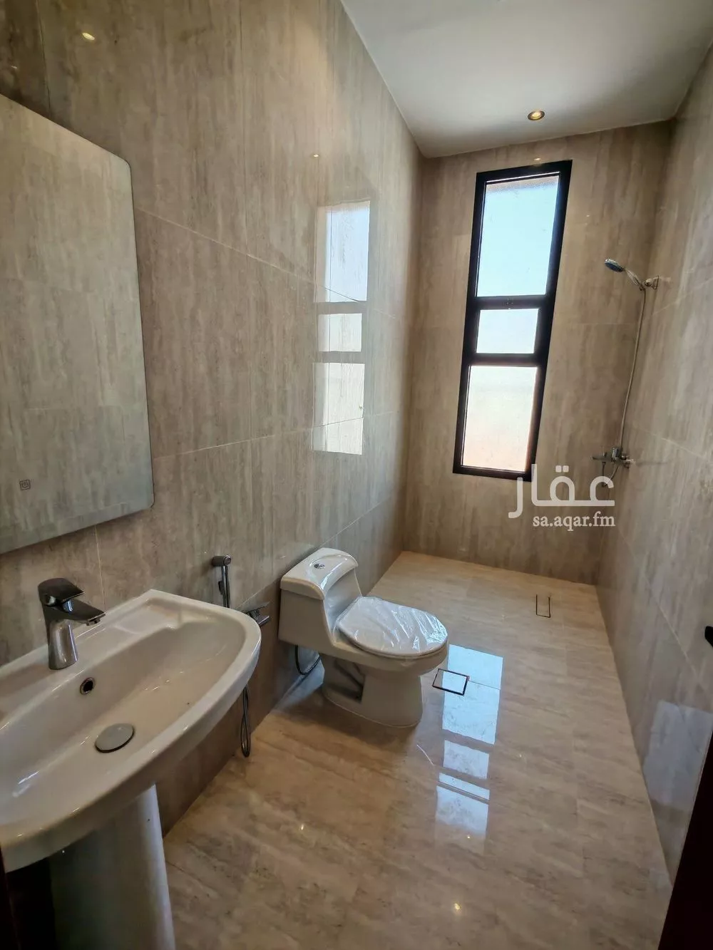 5 bedroom villa in Al Rimal 24