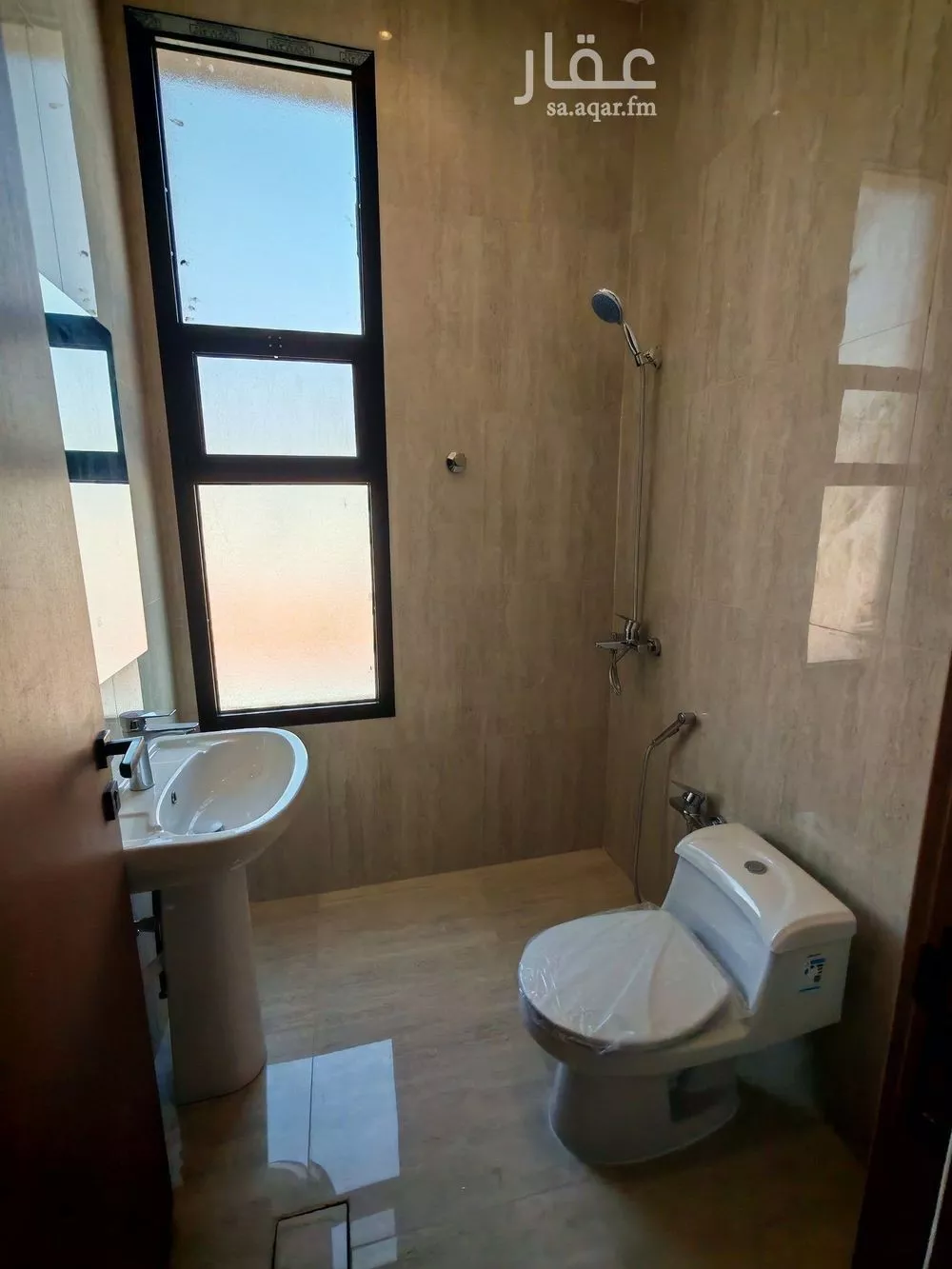 5 bedroom villa in Al Rimal 27