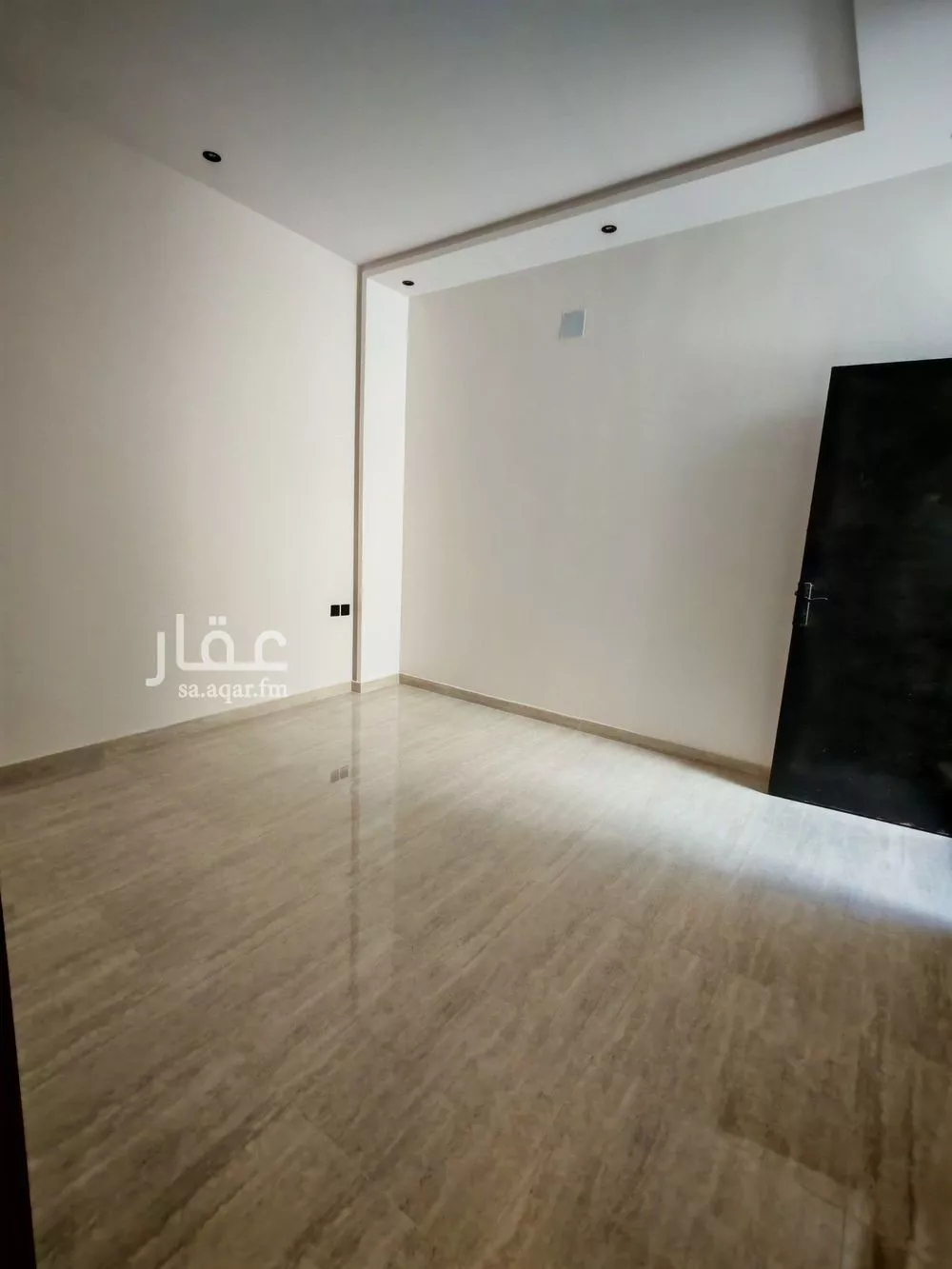 5 bedroom villa in Al Rimal 7