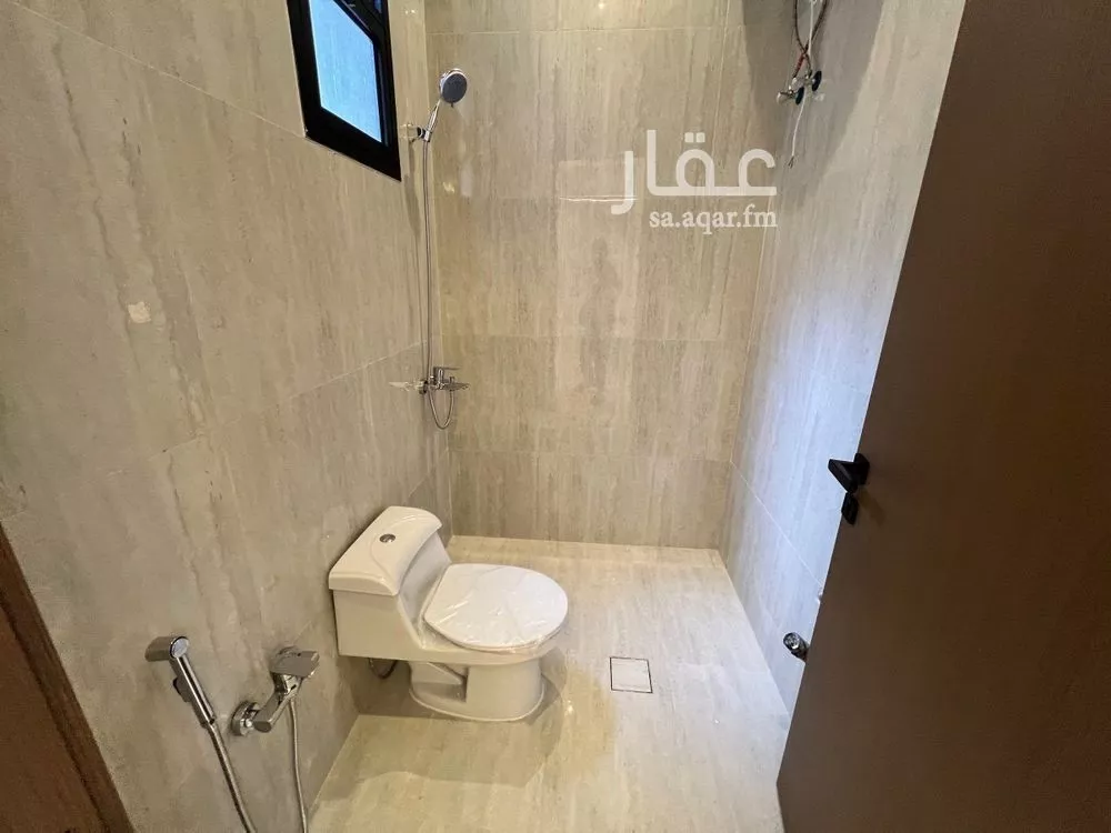 5 bedroom villa in Al Rimal 16