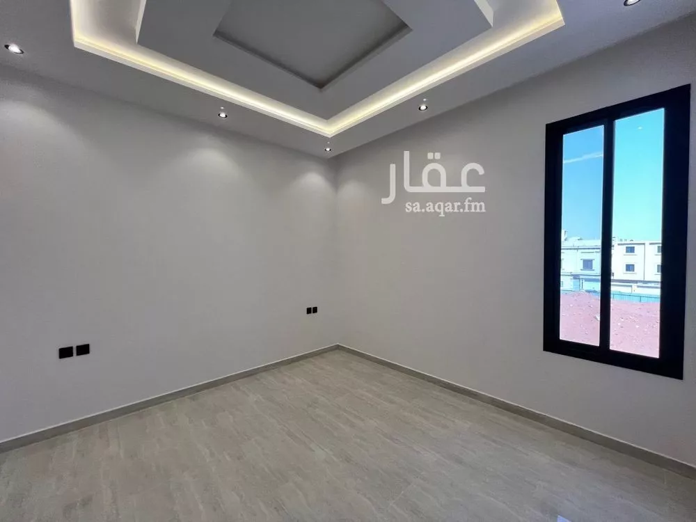 5 bedroom villa in Al Rimal 17