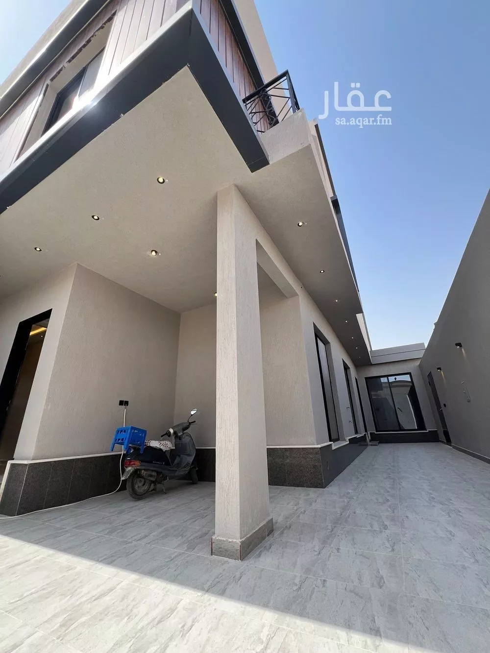 5 bedroom villa in Al Rimal 4