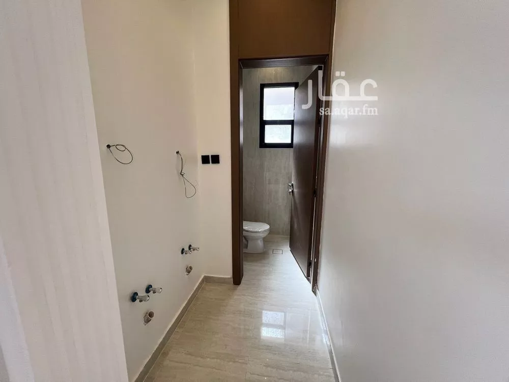 5 bedroom villa in Al Rimal 7