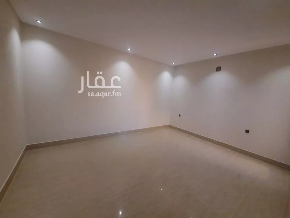 دوبلكس 5 غرف في طويق 8