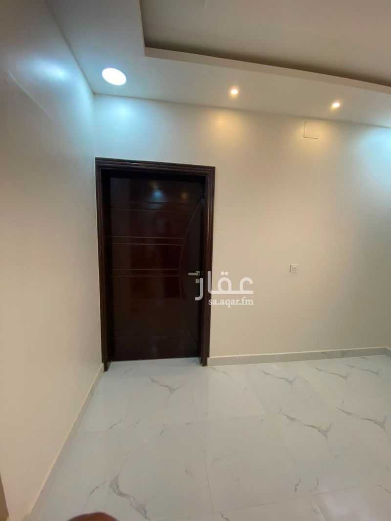 8 bedroom villa in Al Rehab, Qassim Region 5