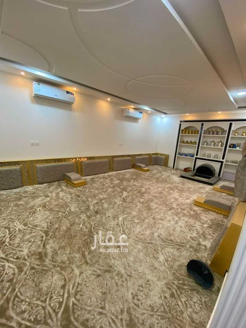 8 bedroom villa in Al Rehab, Qassim Region 6