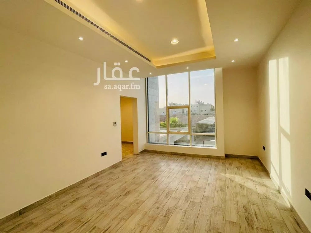 فيلا 4 غرف في العارض 26